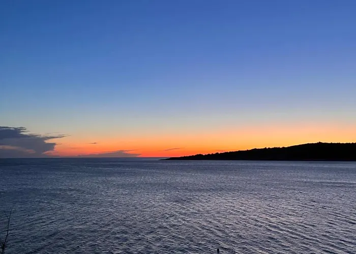 Ocean Breeze With Pool וילה *