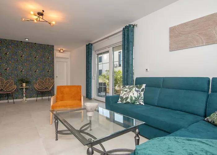 וילה Ocean Breeze With Pool *