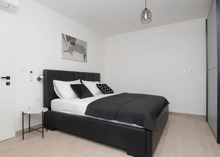 Ocean Breeze With Pool